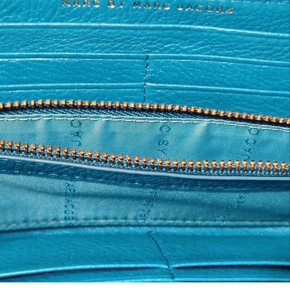 Marc Jacobs Teal pebbled leather Wallet LIKE 🆕 - Picture 9 of 9